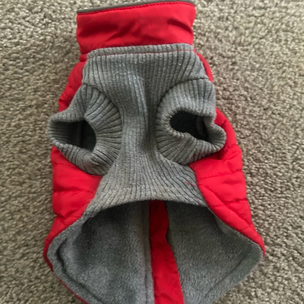 Red Dogs Jacket - Picture 2 of 8